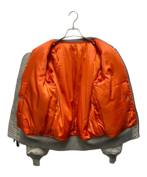 AVIREX（アヴィレックス）AVIREX (アヴィレックス) フライトジャケット ライトグレー サイズ:SIZE XLの古着・服飾アイテム