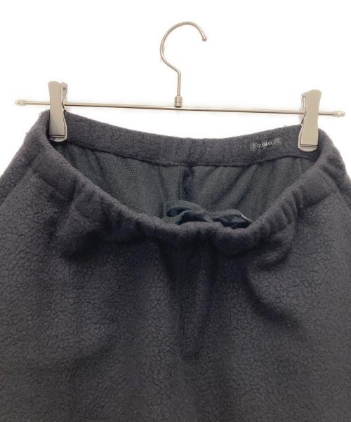 COMOLI（コモリ）COMOLI (コモリ) ウールフリーストラックパンツ ブラック サイズ:SIZE 2（約M～L相当）の古着・服飾アイテム