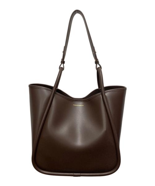 CHARLES & KEITH（チャールズアンドキース）CHARLES & KEITH (チャールズアンドキース) ライラ チューブラスランチートートバッグ ブラウンの古着・服飾アイテム