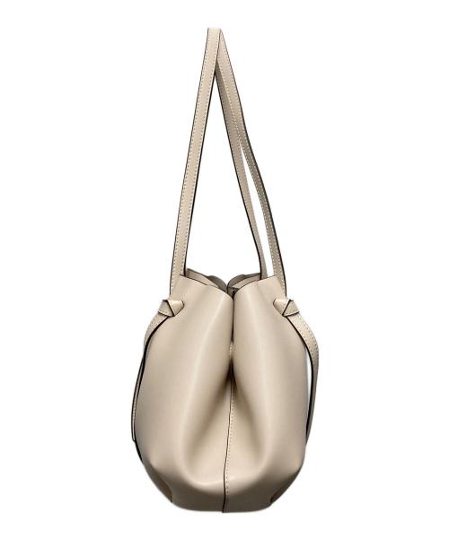 CHARLES & KEITH（チャールズアンドキース）CHARLES & KEITH (チャールズアンドキース) トートバッグ　ポーチ付き ベージュの古着・服飾アイテム