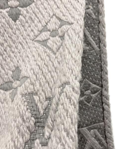 LOUIS VUITTON（ルイ ヴィトン）LOUIS VUITTON (ルイ ヴィトン) マフラー　モノグラム　エシャルプ・ロゴマニア パープルの古着・服飾アイテム