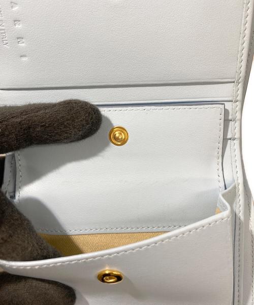 MARNI（マルニ）MARNI (マルニ) レザーチェーンショルダーウォレット ブルーの古着・服飾アイテム