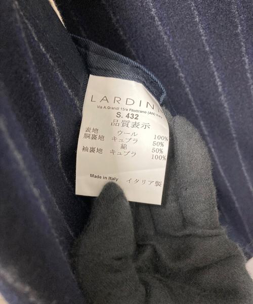 LARDINI（ラルディーニ）LARDINI (ラルディーニ) セットアップスーツ ネイビー サイズ:サイズ 44の古着・服飾アイテム