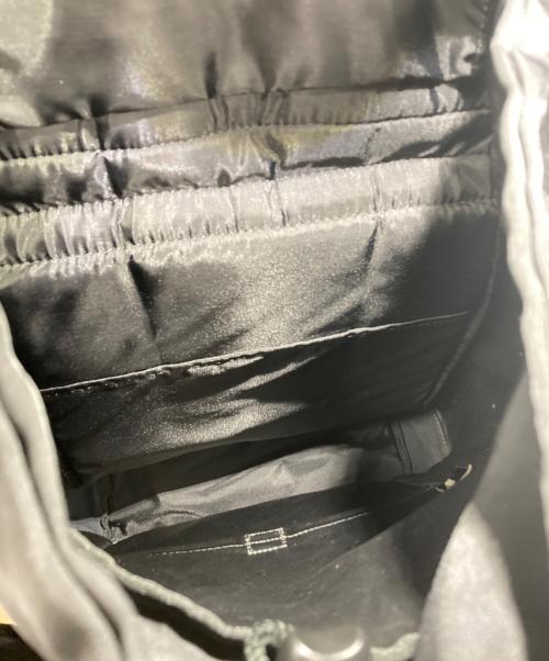 Vivienne Westwood（ヴィヴィアンウエストウッド）Vivienne Westwood (ヴィヴィアンウエストウッド) リュック ブラックの古着・服飾アイテム