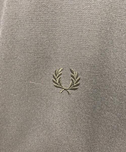 FRED PERRY（フレッドペリー）FRED PERRY (フレッドペリー) ART COMES FIRST (アートカムズファースト) MA-1ジャケット ネイビー サイズ:SIZE 38（M～L相当）の古着・服飾アイテム