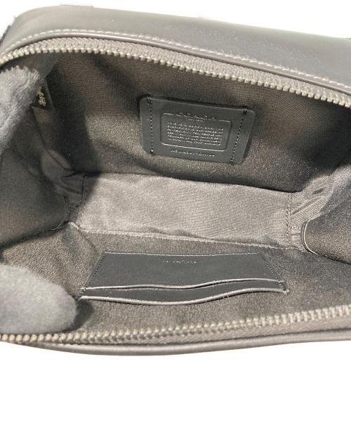 COACH（コーチ）COACH (コーチ) ボディバッグ　CM106 ブラックの古着・服飾アイテム