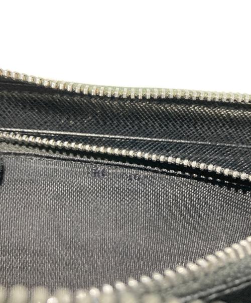 PRADA（プラダ）PRADA (プラダ) ラウンドファスナー長財布 ブラックの古着・服飾アイテム