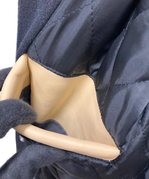 VAN JAC（ヴァン・ヂャケット）VAN JAC (ヴァン・ヂャケット) スタジャン ブラック×アイボリー サイズ:SIZE Mの古着・服飾アイテム