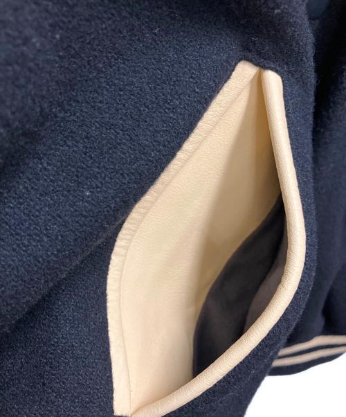 VAN JAC（ヴァン・ヂャケット）VAN JAC (ヴァン・ヂャケット) スタジャン ブラック×アイボリー サイズ:SIZE Mの古着・服飾アイテム