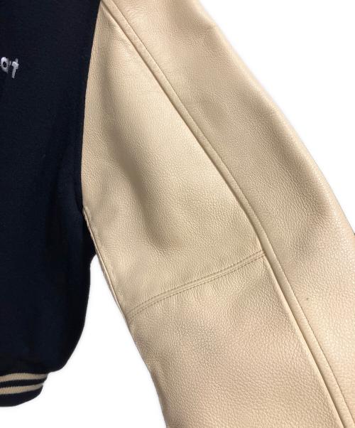 VAN JAC（ヴァン・ヂャケット）VAN JAC (ヴァン・ヂャケット) スタジャン ブラック×アイボリー サイズ:SIZE Mの古着・服飾アイテム
