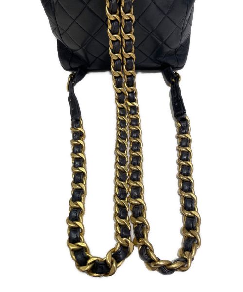 CHANEL（シャネル）CHANEL (シャネル) マトラッセチェーンショルダーリュック ブラックの古着・服飾アイテム