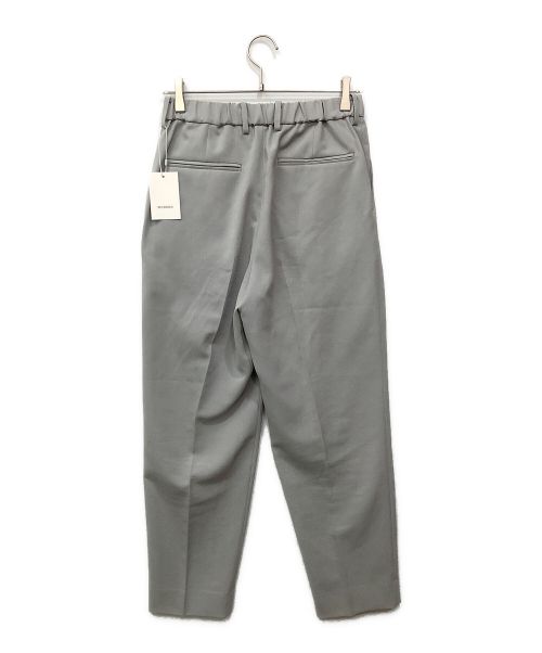 STUDIOUS（ステュディオス）STUDIOUS (ステュディオス) FEEL AIRワイドテーパードスラックス ライトグレー サイズ:1 未使用品の古着・服飾アイテム