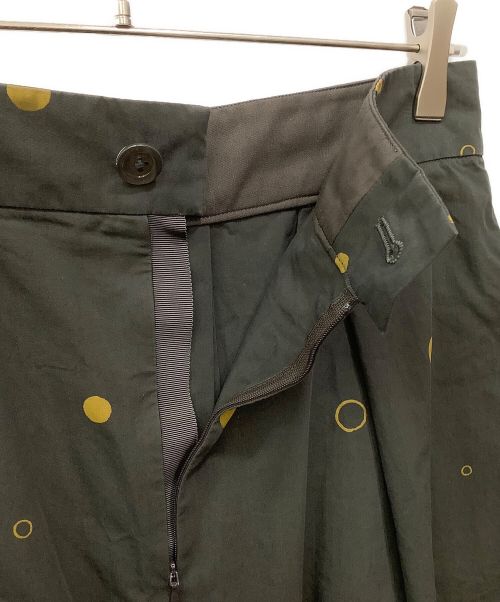 MARGARET HOWELL（マーガレットハウエル）MARGARET HOWELL (マーガレットハウエル) SPOT PRINT COTTON SILKスカート グレー サイズ:3の古着・服飾アイテム