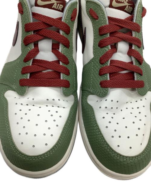 NIKE（ナイキ）NIKE (ナイキ) ローカットスニーカー ホワイト×グリーン サイズ:27.5の古着・服飾アイテム