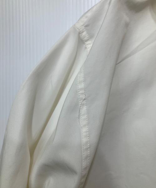 RENEGH（レネフ）RENEGH (レネフ) フーデッドジャケット アイボリー サイズ:Mの古着・服飾アイテム