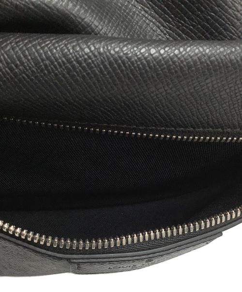 LOUIS VUITTON（ルイ ヴィトン）LOUIS VUITTON (ルイ ヴィトン) モノグラムエクリプス　アウトドア・メッセンジャー PMの古着・服飾アイテム