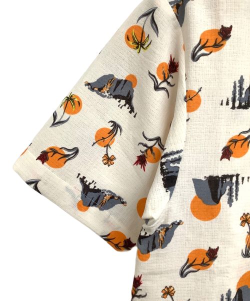 THE NORTH FACE（ザ ノース フェイス）THE NORTH FACE (ザ ノース フェイス) S/S Climbing Summer Shirt ベージュ×オレンジ サイズ:Ｓ 未使用品の古着・服飾アイテム