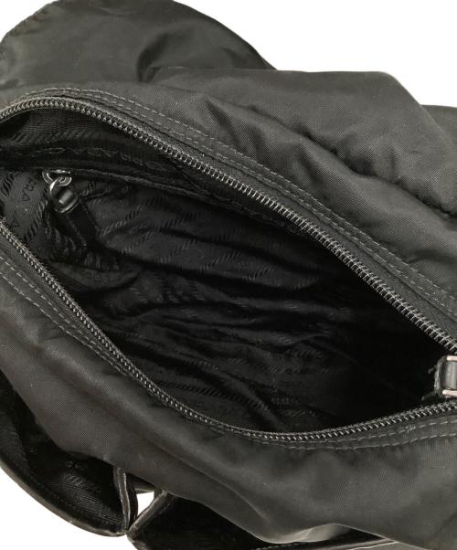 PRADA（プラダ）PRADA (プラダ) ナイロンショルダーバッグの古着・服飾アイテム