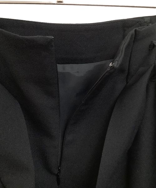 allureville（アルアバイル）allureville (アルアバイル) ベルト付スカート ブラック サイズ:1 未使用品の古着・服飾アイテム