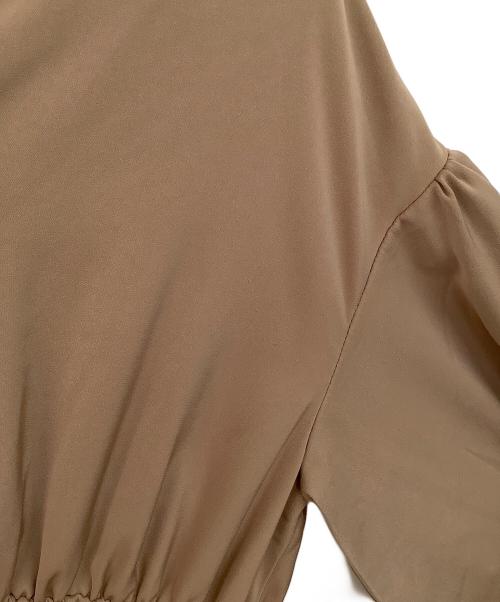 Louren（ローレン）louren (ローレン) ワンピース ベージュ サイズ:Fの古着・服飾アイテム
