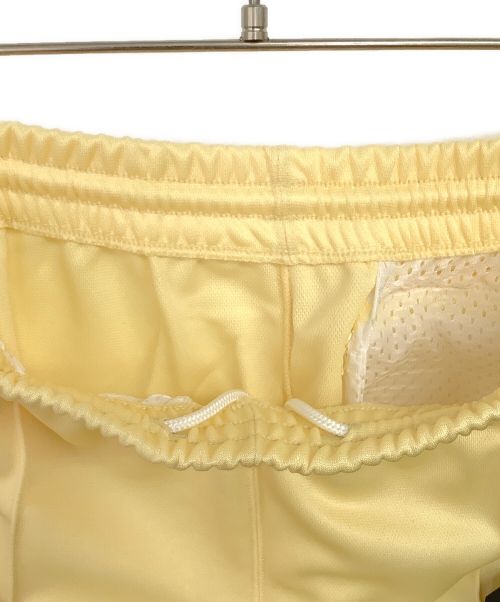 Needles（ニードルズ）Needles (ニードルズ) STUDIOUS (ステュディオス) トラックパンツ イエロー サイズ:Sの古着・服飾アイテム