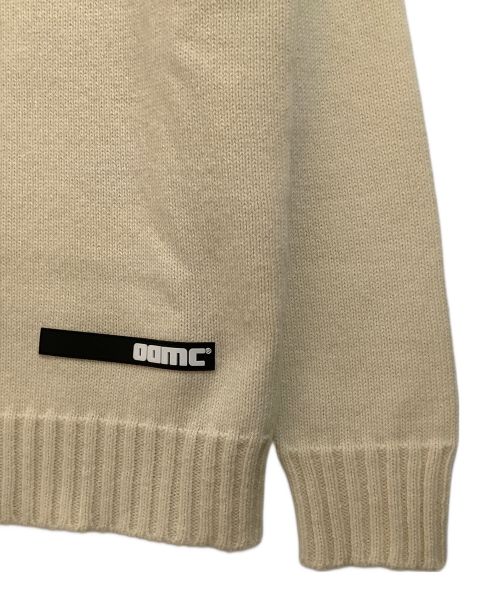 OAMC（オーエーエムシー）OAMC (オーエーエムシー) ニット ホワイト サイズ:Mの古着・服飾アイテム