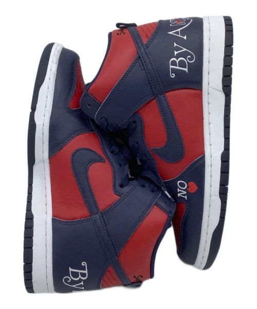 NIKE SB（ナイキエスビー）NIKE SB (ナイキエスビー) Supreme (シュプリーム) Dunk High By Any Means　スニーカー レッド×ネイビー サイズ:26.5の古着・服飾アイテム