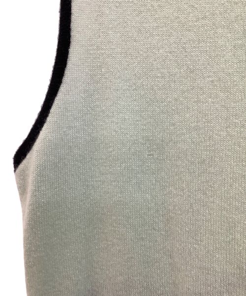 CHANEL（シャネル）CHANEL (シャネル) カシミアノースリーブニット グリーン サイズ:38の古着・服飾アイテム