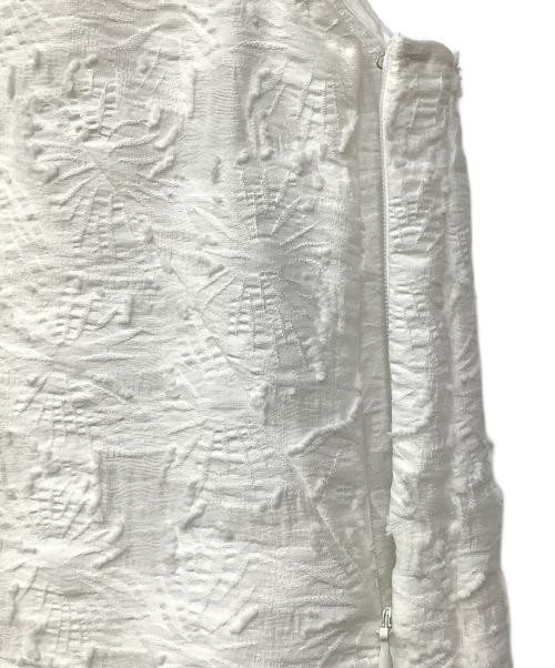 ELLIE（エリー）ELLIE (エリー) ノースリーブブラウス ホワイト サイズ:Fの古着・服飾アイテム