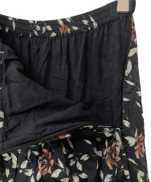 MARIHA（マリハ）MARIHA (マリハ) 草原の虹のスカート ブラック サイズ:36の古着・服飾アイテム