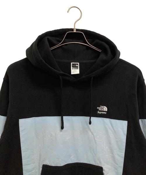 THE NORTH FACE（ザ ノース フェイス）THE NORTH FACE (ザ ノース フェイス) Supreme (シュプリーム) Bandana Hooded Sweatshirt ブラック×ブルー サイズ:XLの古着・服飾アイテム