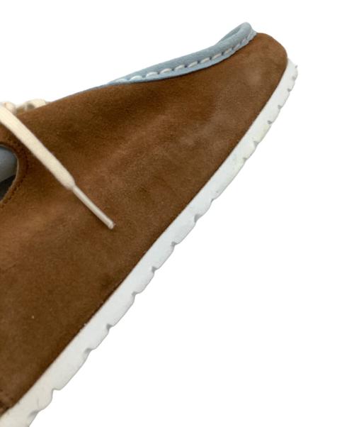 SHINYA KOZUKA（シンヤコズカ）SHINYA KOZUKA (シンヤコズカ) EASY TYROLEAN ライトブルー×ブラウン サイズ:40の古着・服飾アイテム