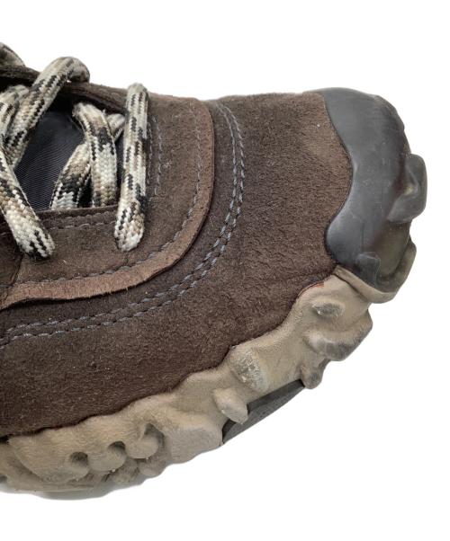 NIKE（ナイキ）NIKE (ナイキ) OVERBREAK SP スニーカー ブラウン サイズ:28の古着・服飾アイテム