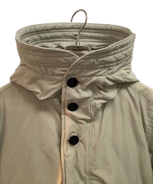 STONE ISLAND（ストーンアイランド）STONE ISLAND (ストーンアイランド) ダウンコート ベージュ サイズ:Sの古着・服飾アイテム