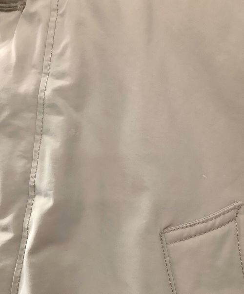 STONE ISLAND（ストーンアイランド）STONE ISLAND (ストーンアイランド) ダウンコート ベージュ サイズ:Sの古着・服飾アイテム