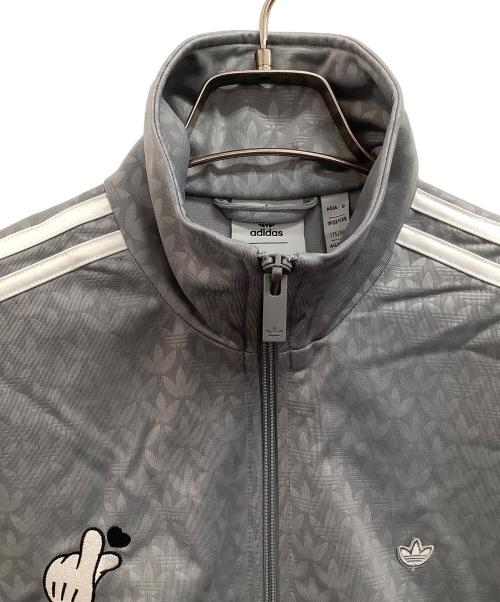adidas Originals（アディダスオリジナル）adidas originals (アディダスオリジナル) MICKEY MOUSE (ミッキーマウス) モノグラムファイヤーバードトラックトップ グレー サイズ:Sの古着・服飾アイテム