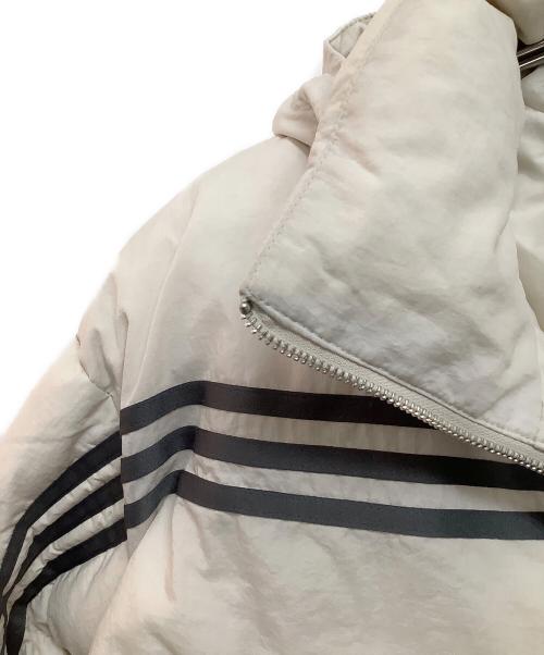 adidas Originals（アディダスオリジナル）adidas originals (アディダスオリジナル) グースダウンジャケット ベージュ サイズ:Sの古着・服飾アイテム