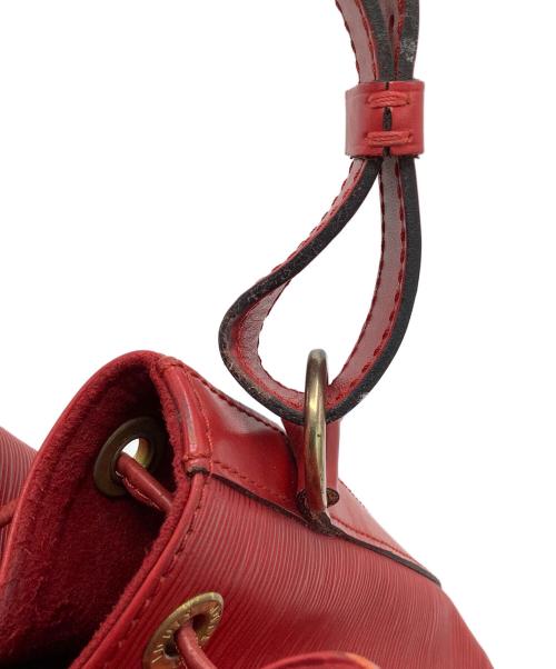 LOUIS VUITTON（ルイ ヴィトン）LOUIS VUITTON (ルイ ヴィトン) エピ　ノエ　ショルダーバッグ レッドの古着・服飾アイテム