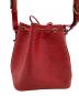LOUIS VUITTON (ルイ ヴィトン) エピ　ノエ　ショルダーバッグ レッド：27000円