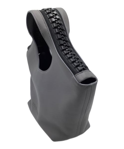 BALENCIAGA（バレンシアガ）BALENCIAGA (バレンシアガ) メガジップトート グレーの古着・服飾アイテム