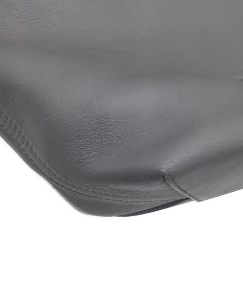 BALENCIAGA（バレンシアガ）BALENCIAGA (バレンシアガ) メガジップトート グレーの古着・服飾アイテム