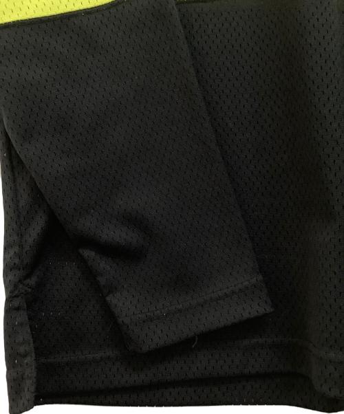 DKNY（ダナキャランニューヨーク）DKNY (ダナキャランニューヨーク) ゲームシャツ イエロー×ブラック サイズ:XSの古着・服飾アイテム