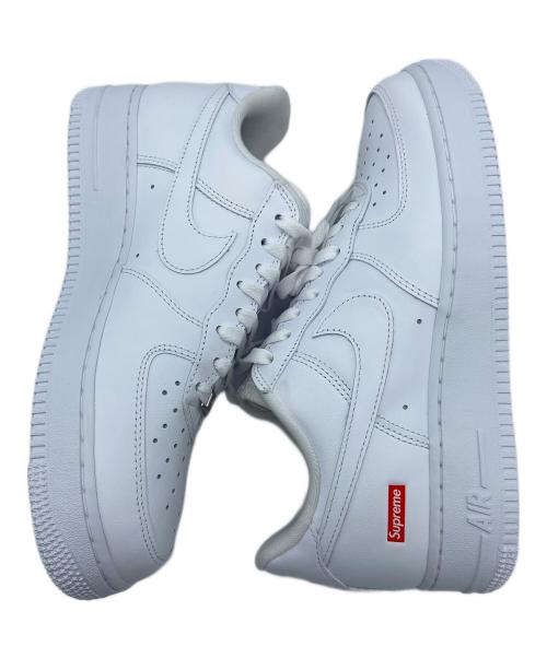 NIKE（ナイキ）NIKE (ナイキ) SUPREME (シュプリーム) AIR FORCE1 LOW　ローカットスニーカー ホワイト サイズ:26の古着・服飾アイテム