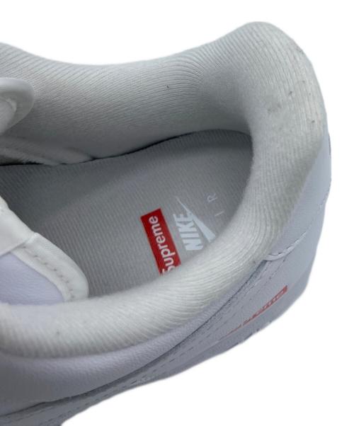 NIKE（ナイキ）NIKE (ナイキ) SUPREME (シュプリーム) AIR FORCE1 LOW　ローカットスニーカー ホワイト サイズ:26の古着・服飾アイテム