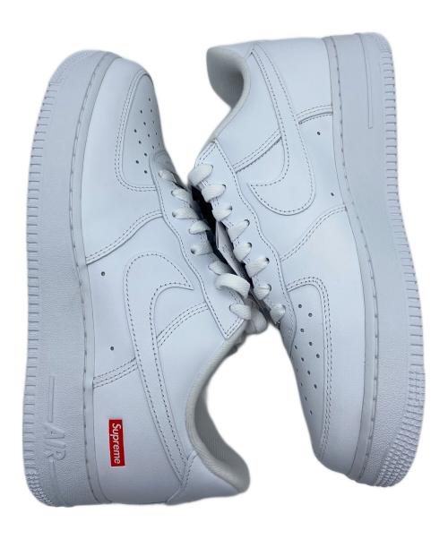NIKE（ナイキ）NIKE (ナイキ) SUPREME (シュプリーム) AIR FORCE1 LOW　ローカットスニーカー ホワイト サイズ:27の古着・服飾アイテム
