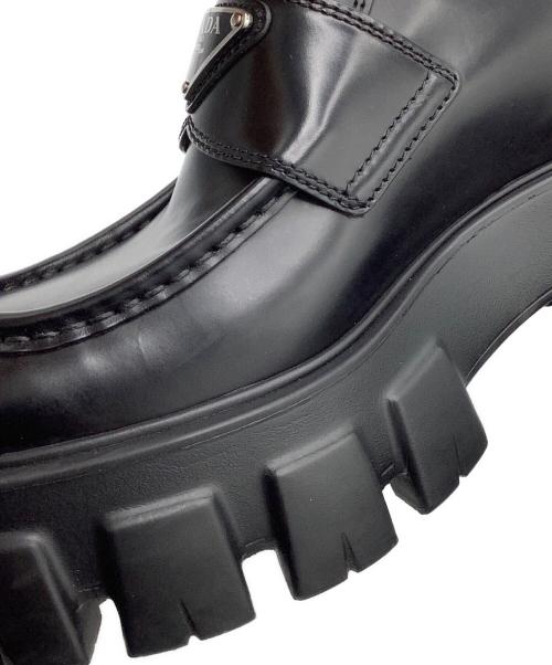 PRADA（プラダ）PRADA (プラダ) ブラッシュドレザーモノリスローファー ブラック サイズ:36の古着・服飾アイテム