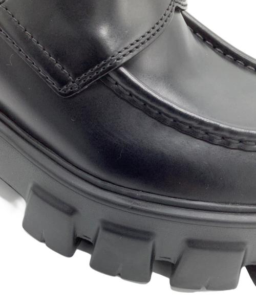 PRADA（プラダ）PRADA (プラダ) ブラッシュドレザーモノリスローファー ブラック サイズ:36の古着・服飾アイテム