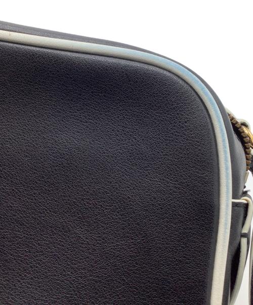 MARC JACOBS（マークジェイコブス）MARC JACOBS (マーク ジェイコブス) ショルダーバッグ ブラックの古着・服飾アイテム