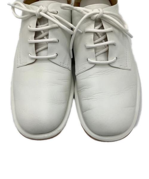 beautiful people（ビューティフルピープル）beautiful people (ビューティフルピープル) slipper plain toe leather shoes ホワイト サイズ:5の古着・服飾アイテム