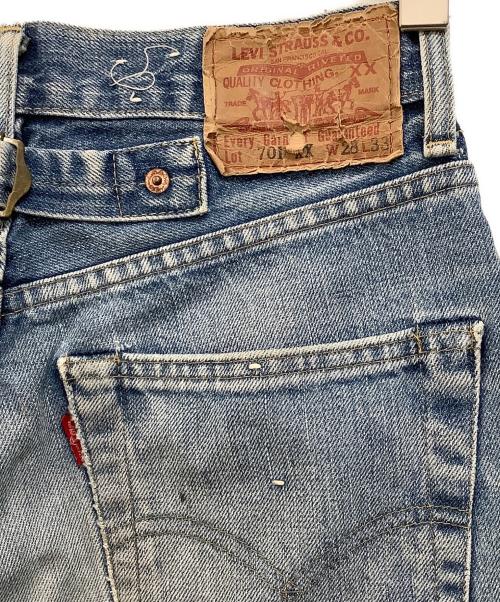 LEVI'S（リーバイス）LEVI'S (リーバイス) 701 XX デニムパンツ ブルー サイズ:W28の古着・服飾アイテム